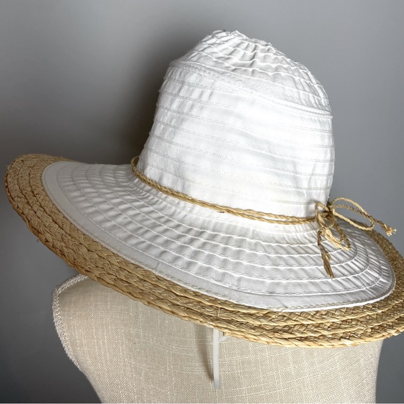 Scala white wide-brim adjustable floppy sun beach hat with tan raffia trim - Picture 8 of 8